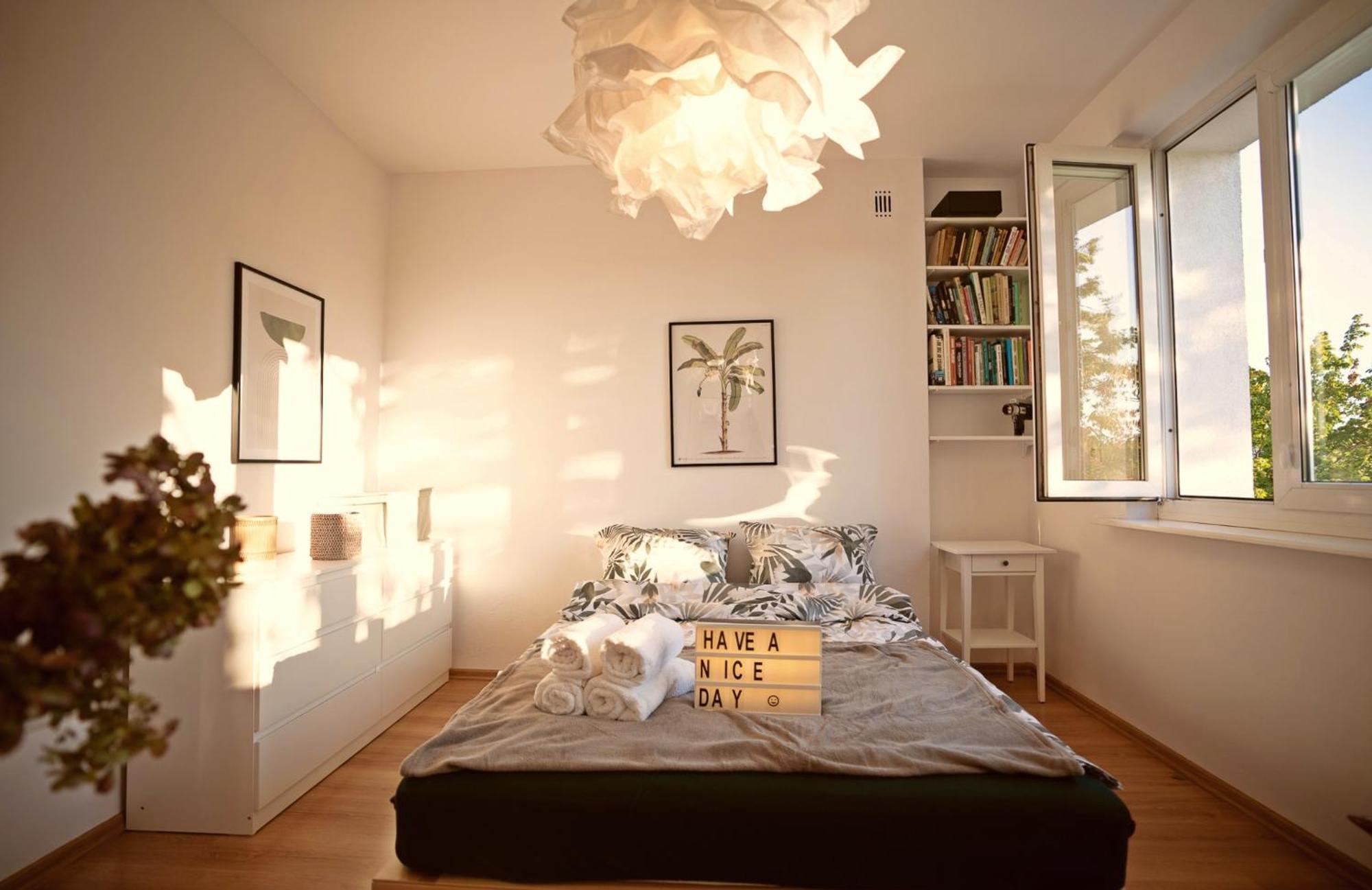 Butas Spacious, Quiet And Bright Apartment, Close Center, Parking, Air-conditioned *